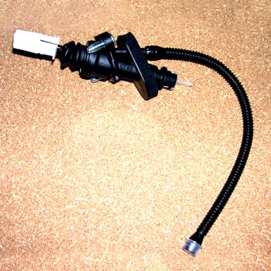 BOMBA EMBRAGUE VKCH 1503901 CORSA 03/MERIVA