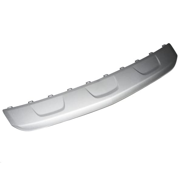 Moldura paragolpe (plata) delorig tracker 17/