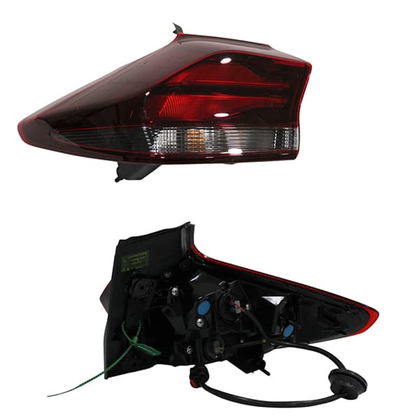 Faro trasero ext izq originaltracker 1.2 22/