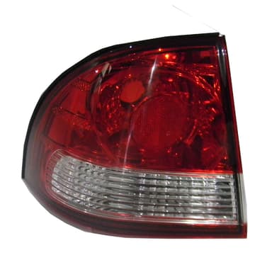 FARO TRAS.IZQ EXTERIOR                  CLASSIC10/