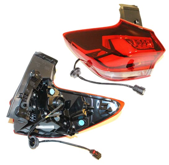 Faro izquierdo original tracker 20/