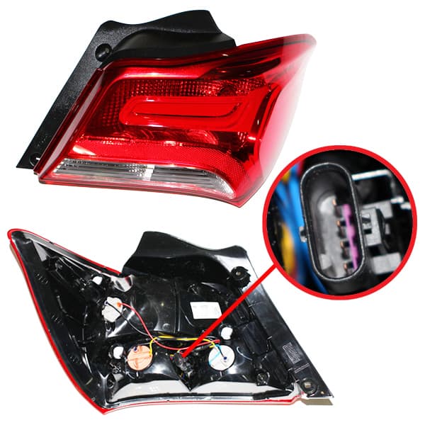 Faro trasero derecho original onix 17/