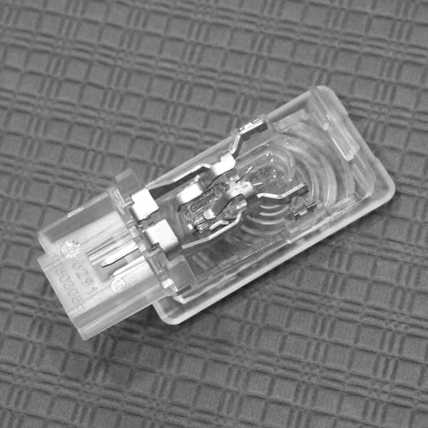 Faro plafon baul orig sonic/cruze/tracker