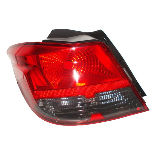 Faro trasero izq -fitam- onix 13/16 ret/fume ltz