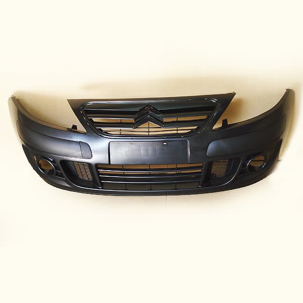 Paragolpe del. c/agujeros p/faros 08/13 orig c3