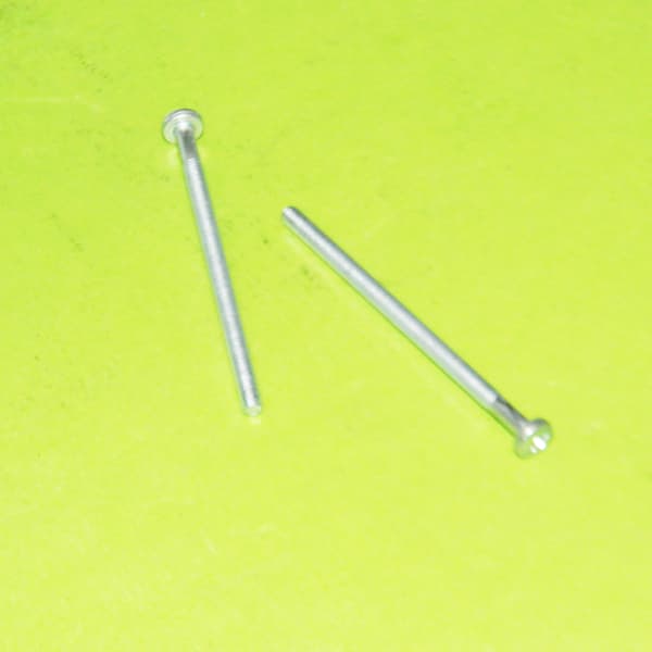 Tornillo (186) lente tras.base metal (env.50) 600