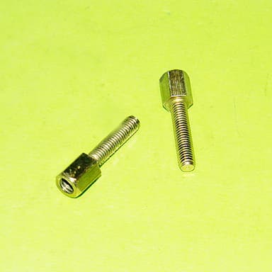 TORNILLO (222) (ENV.20)HEMBRA FARO DELAN/TRAS.EUR.
