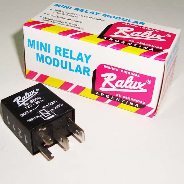 Relay faros antinieb(8860)-ralux fiesta