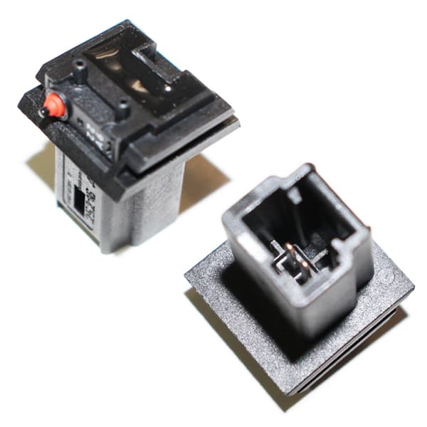Interruptor en tapa de baul original 206-207-307