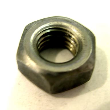 TUERCA 0 10mm P.1,50