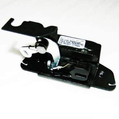 CERRADURA PORTON TRASERO ORIGINAL           3008