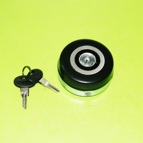 Tapa tanque nafta negra 5-55