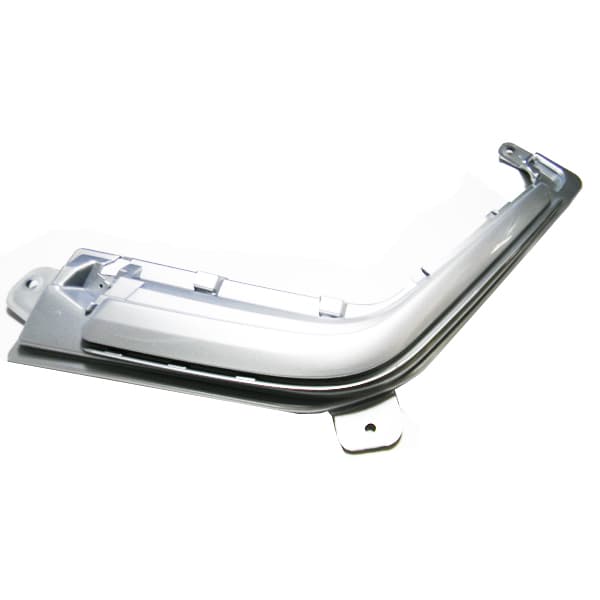 Embellecedor derecho paragolpe delantero orig 308