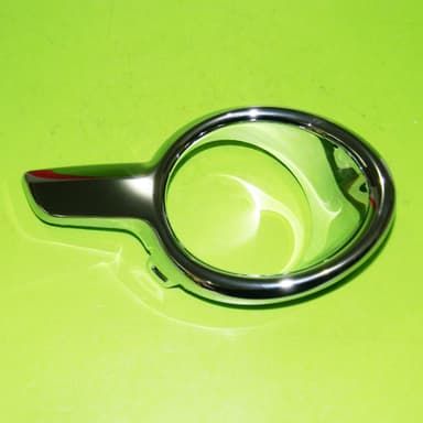 EMBELLECEDOR FARO ANTINIEBLA DER.ORIGINAL    208