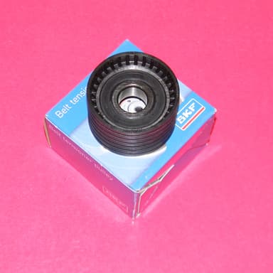 POLEA DISTRIBUCION FIJA VKM 26105 CLIO2/MEG2
