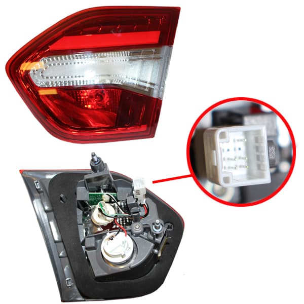 Faro trasero derecho original baul fluence