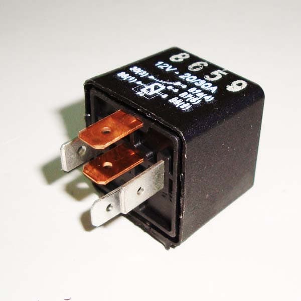Relay accesorios 5t (8659) r-19/kangoo/megane