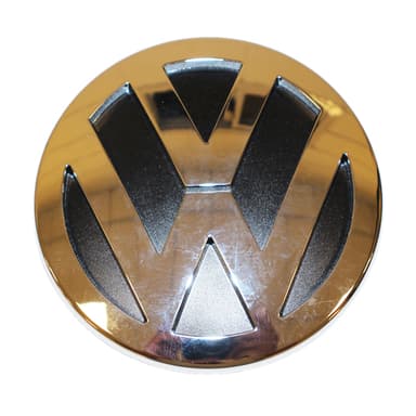 INSIGNIA VW EN BAUL (ORIG) VENTO 05/10