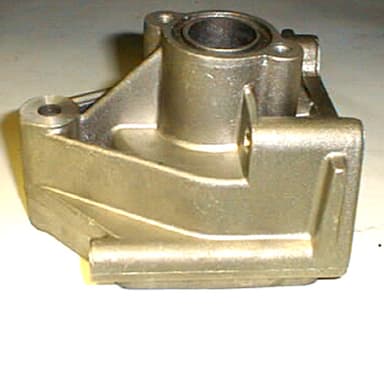 CUERPO BASE BOMBA AGUA 1.6 16 Valv. PALIO