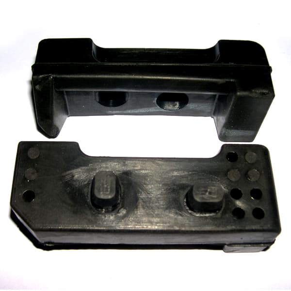 Almohadilla (jgo) soporte radiador f-100 81/